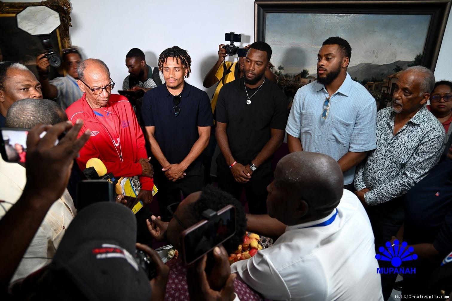 Haïti : trois Grenadiers visitent le MUPANAH après la Coupe du monde 2026