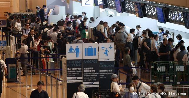 Hausse de la taxe de départ : les touristes, poule aux œufs d’or de l’État japonais