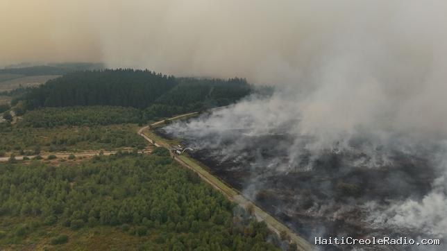 Incendie dans les Fagnes : un feu d’une ampleur inédite ravage l’est de la Belgique