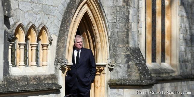 L’ex-prince Andrew a sous-loué pendant des années des cottages dans la résidence royale où il vivait lui-même sans payer de loyer