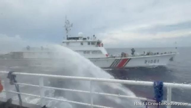 La chaîne CNN assiste à un accrochage entre Chinois et Philippins en mer de Chine