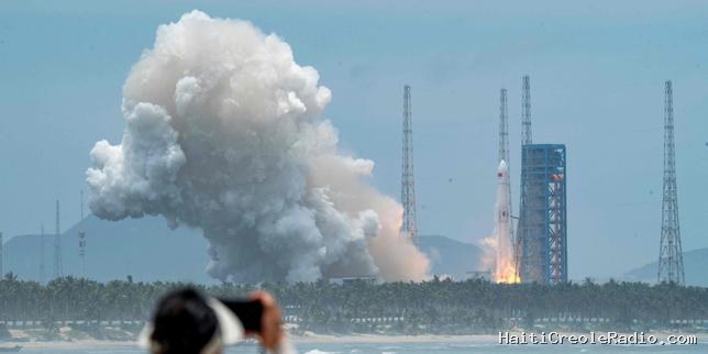 La Chine a réussi à rattraper un lanceur de fusée, une première pour le pays
