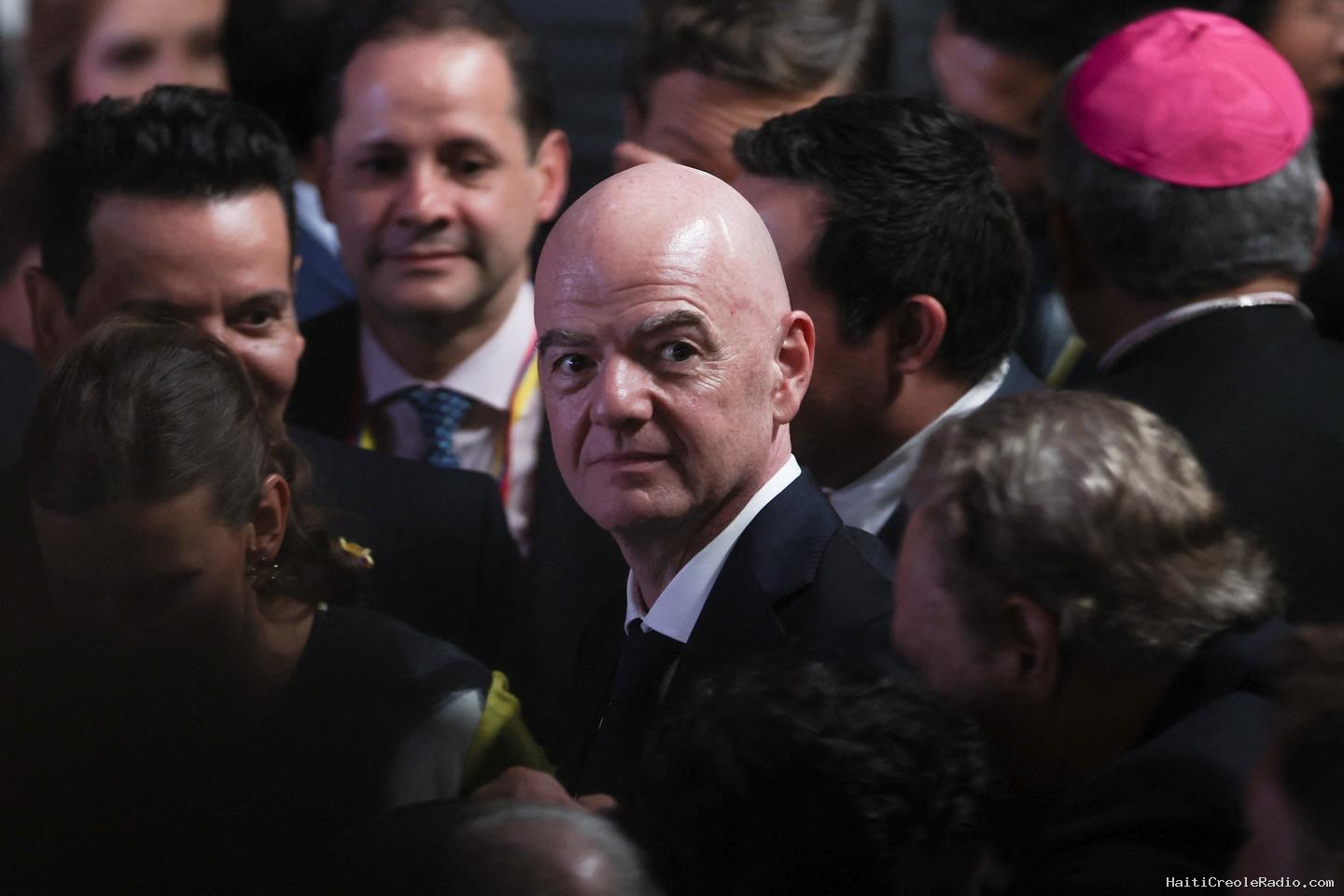 La FIFA dénonce « un effort concerté et continu » pour affaiblir son président, Gianni Infantino, sous le feu des critiques