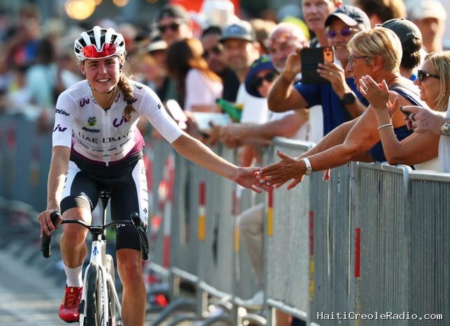 “La magie du cyclisme féminin, c’est la proximité avec le public”