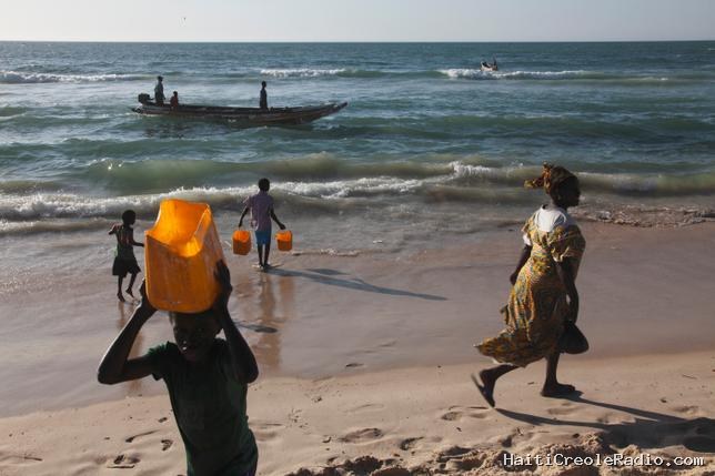 “La mer est notre terre” : au Sénégal, le peuple de l’eau observe l’inéluctable érosion côtière