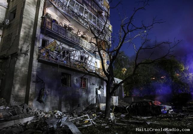 “La nuit la plus terrifiante de ma vie” : Kiev bombardée par des dizaines de missiles russes