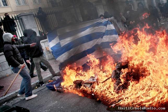 La situation de la France est-elle comparable à celle de la Grèce de 2009 ?
