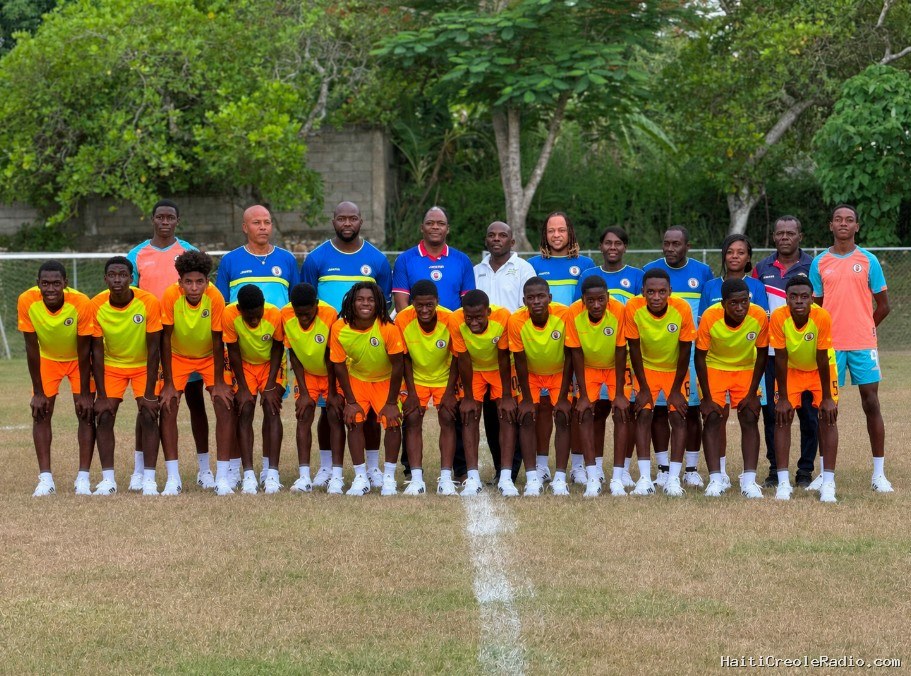 Le ministre des Sports Pythagore Dumas évalue les infrastructures sportives et multiplie les rencontres avec les jeunes dans le Grand Nord