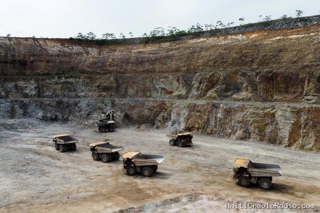 Le président du Ghana veut interdire l’exportation des minerais bruts d’ici à 2030