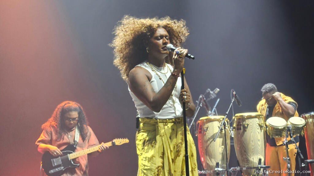Le velours de Liniker, la voix queer brésilienne à la conquête du monde