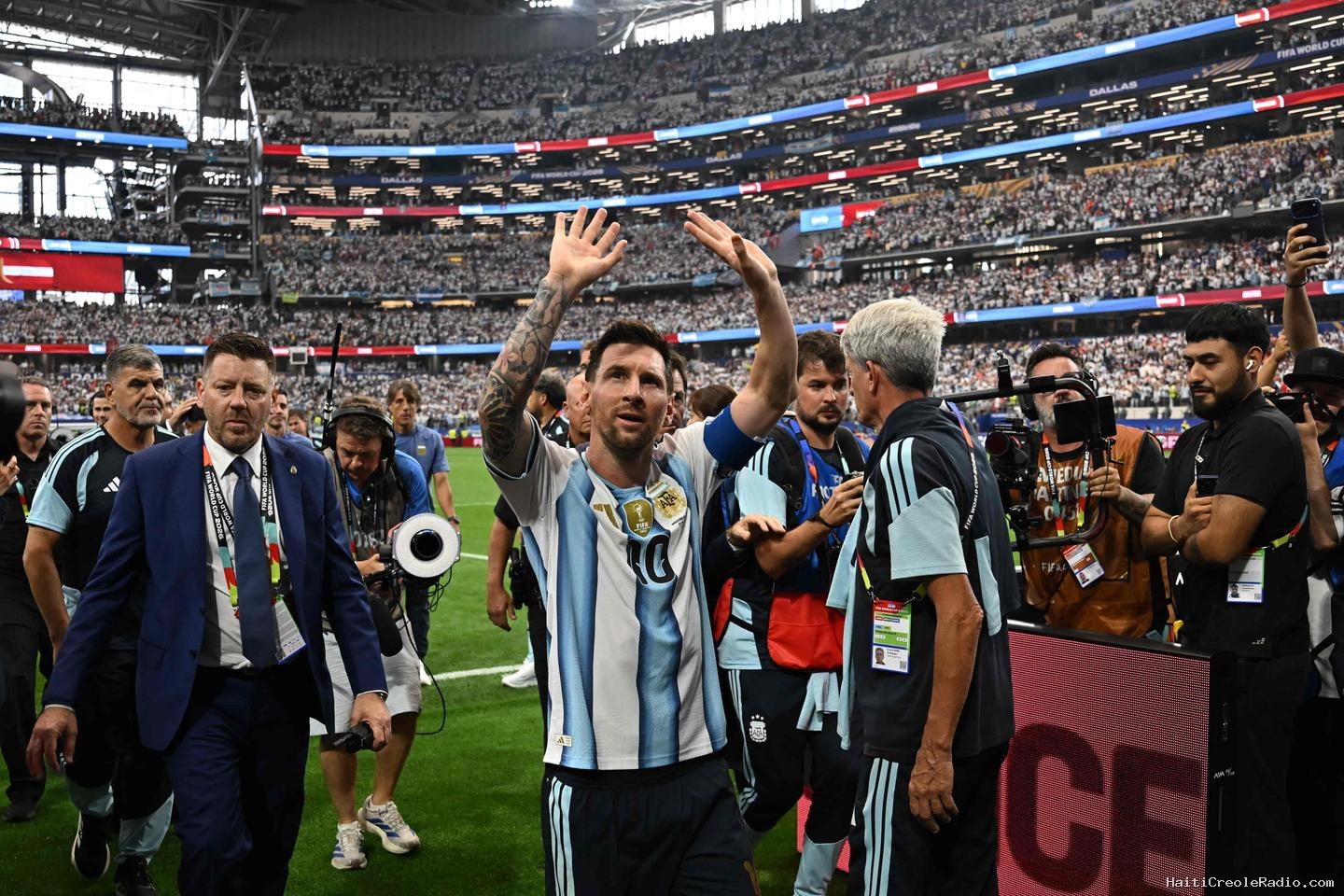 Les hauts et les bas de la première phase de la Coupe du monde 2026 : un Messi historique, des « pauses fraîcheur » huées et un public au rendez-vous