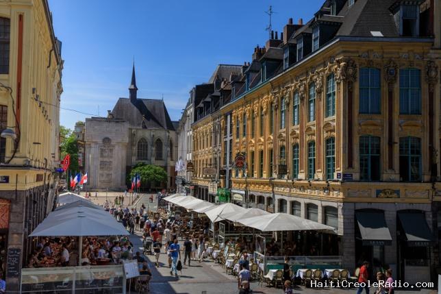 Lille, une oasis étonnamment paisible pour les britanniques buveurs de bière