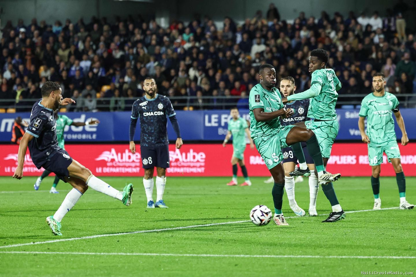 L’OM sort de la zone de relégation de Ligue 1, Rennes monte sur le podium