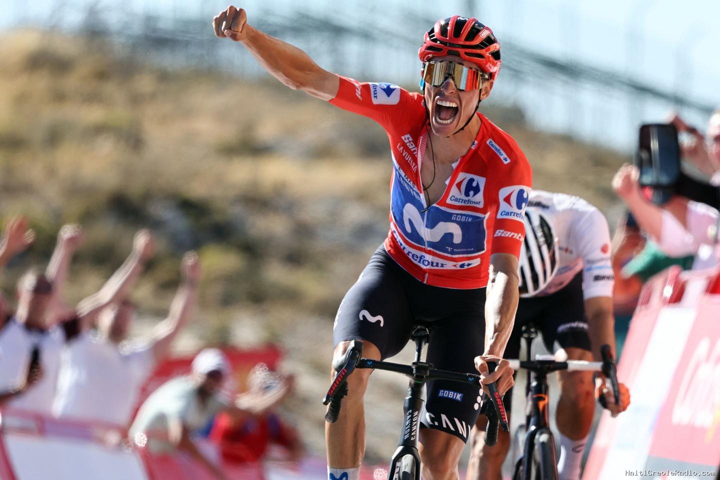 Marqué par l’abandon de Tadej Pogacar, le Tour d’Espagne voit Enric Mas s’affirmer en nouveau leader : « Ce maillot rouge donne des ailes »