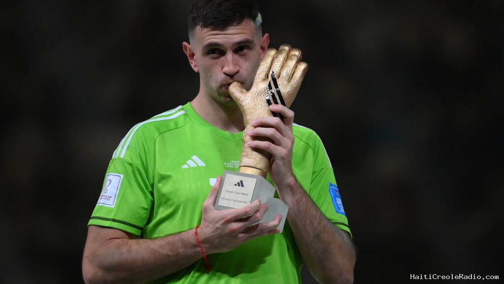 Mondial 2026: sur les traces de: «Dibu» Martinez, le bon gamin au mental de champion