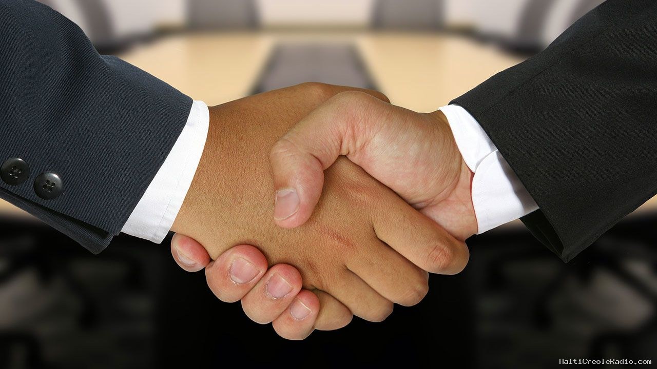 Optimisme pondéré et pessimisme lucide dans les relations humaines.