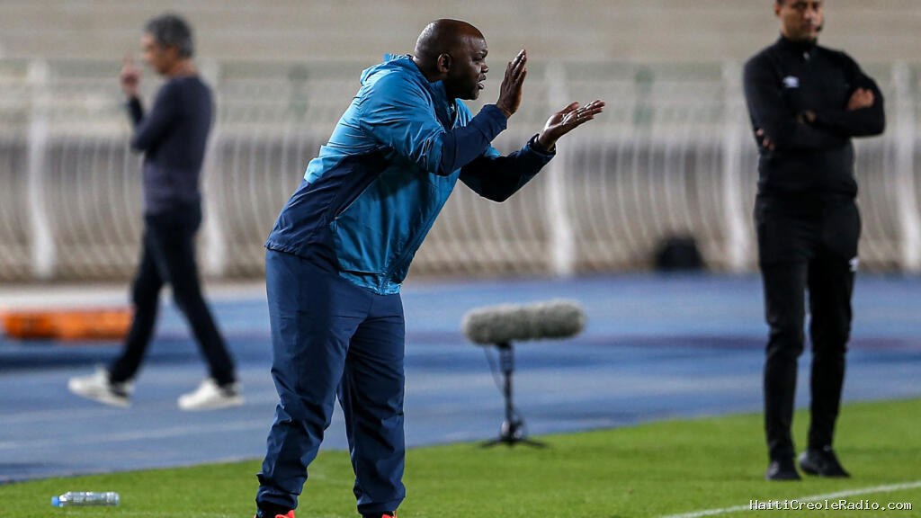 Pitso Mosimane remplace Hugo Broos et devient le nouveau sélectionneur de l'Afrique du Sud