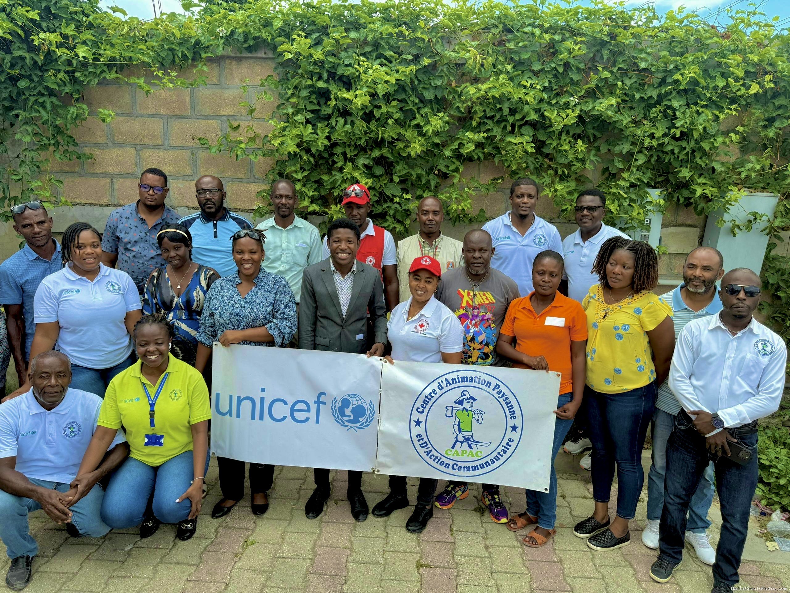 Protéger les femmes et filles déplacées : 20 acteurs locaux formés à Léogâne par le CAPAC et l’UNICEF