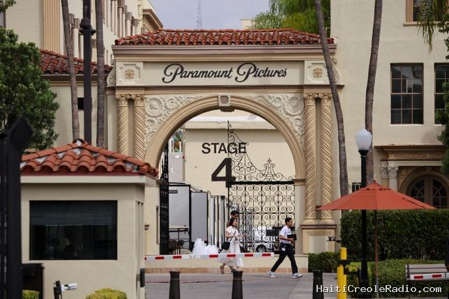 Qu’est-ce que la fusion entre Paramount et Warner va changer à Hollywood ?