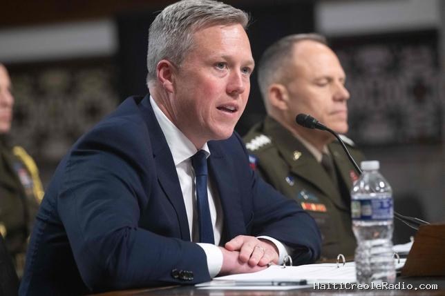 Rien ne va plus au Pentagone : le secrétaire américain à l’Armée de terre démissionne