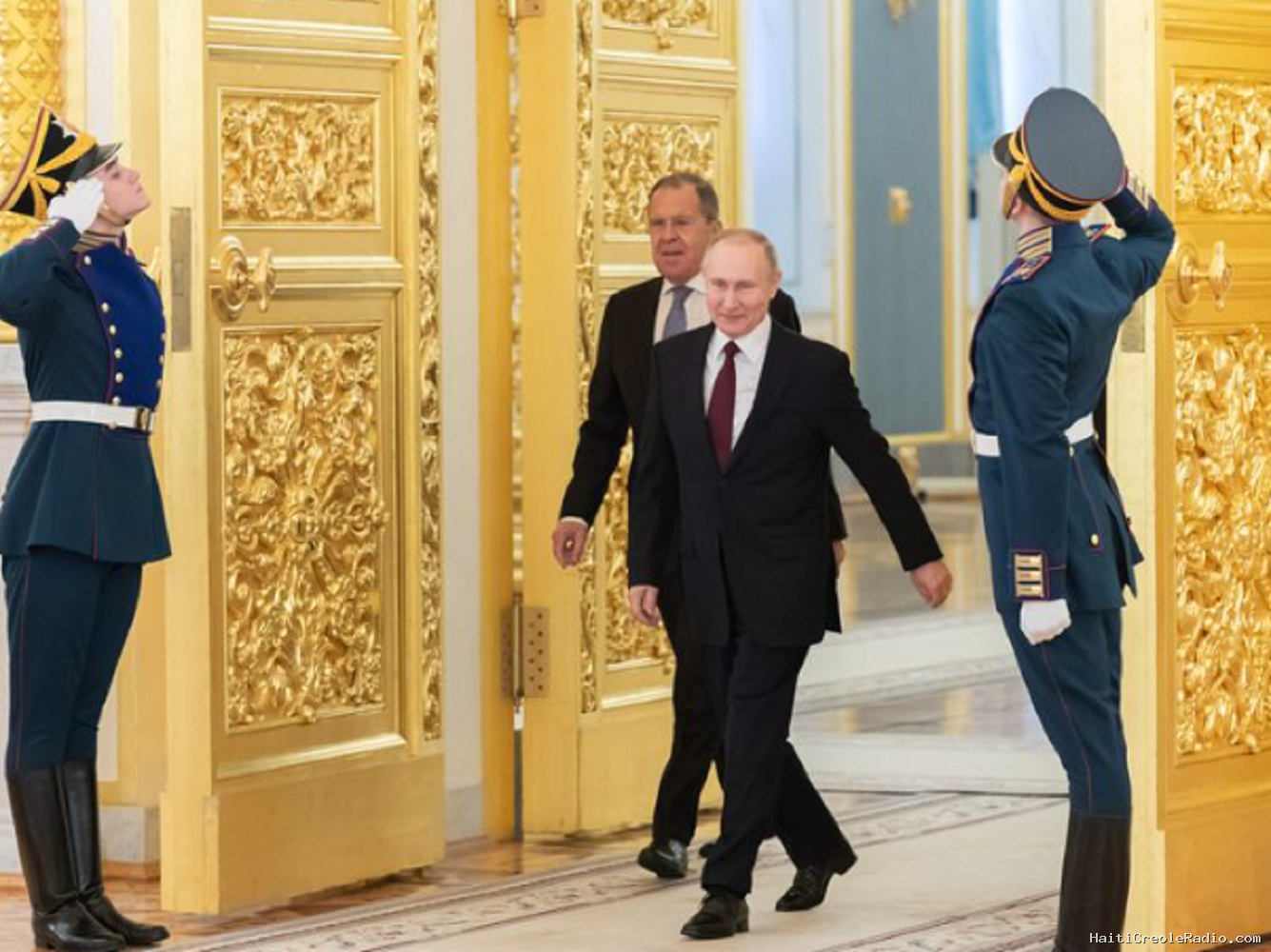 Russie : le parti de Poutine décroche un record de 355 sièges à la Douma