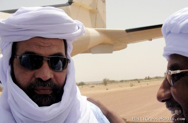 “Sa vie est un roman” : qui est Iyad Ag Ghali, le djihadiste le plus recherché du Mali ?