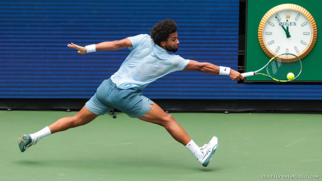 Tennis: le numéro 1 français Arthur Fils battu dès le 1er tour de l'US Open par Stefanos Tsitsipas