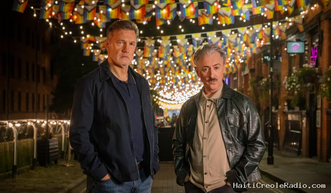 “Tip Toe”, de Russell T. Davies : chronique d’une homophobie qui redevient ordinaire