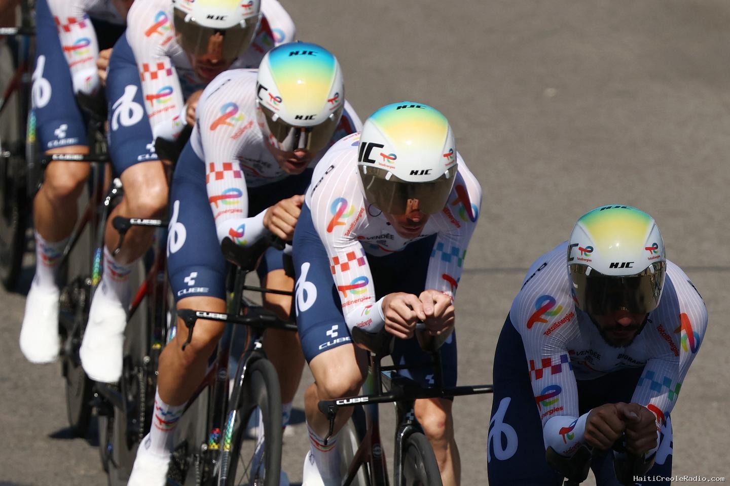 Tour de France 2026 : la course contre le temps de l’équipe TotalEnergies, en quête d’un repreneur