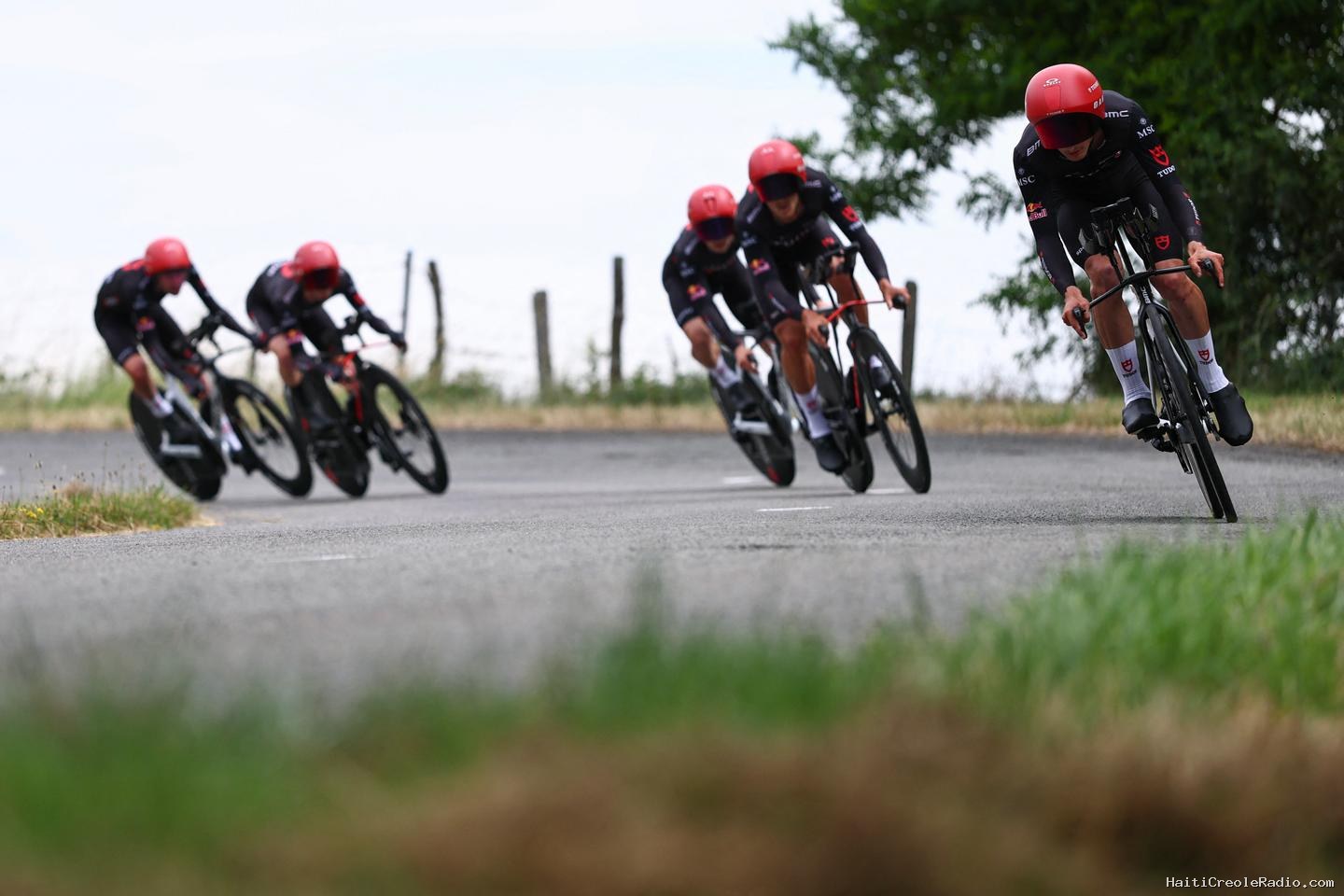 Tour de France 2026 : le contre-la-montre par équipes, un exercice périlleux pour lancer la 113ᵉ édition