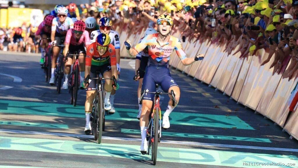 Tour de France femmes: Lorena Wiebes s'impose sur la première étape et prend le Maillot Jaune