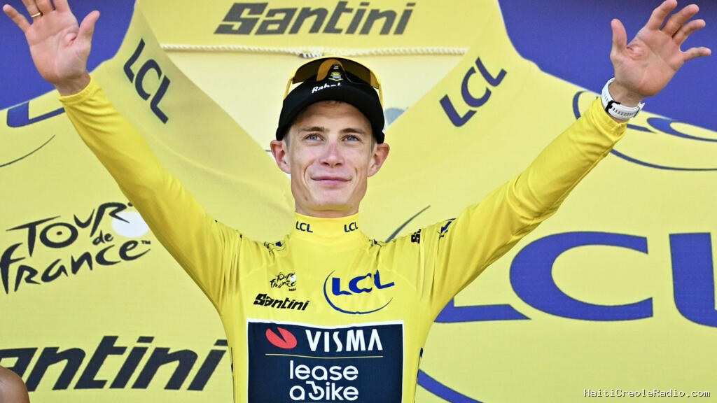 Tour de France: Vingegaard premier maillot jaune après le succès de Visma dans le chrono