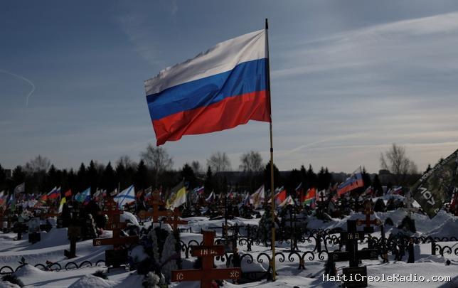 “Tout ce qu’il me reste de lui” : en Russie, le combat des veuves de soldats pour avoir un enfant