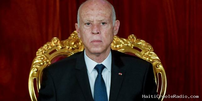 Tunisie : le journaliste Mourad Zeghidi réclame sa libération au président Kaïs Saïed