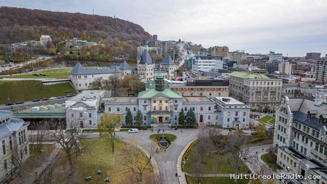Un programme canadien attire des centaines de chercheurs