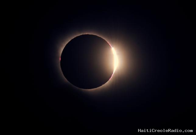 “Un spectacle inoubliable” : de Madrid à Reykjavik, l’éclipse solaire a captivé les Européens