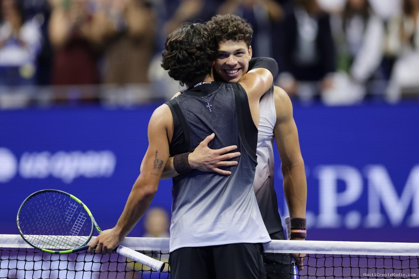 US Open : Carlos Alcaraz, tenant du titre, éliminé par Ben Shelton au terme d’un match renversant