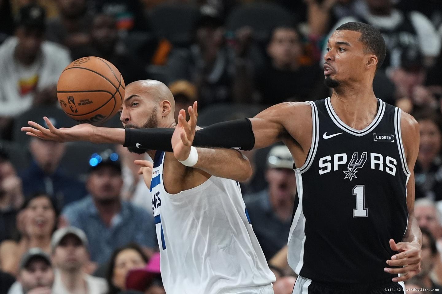 Victor Wembanyama propulse les Spurs à une victoire de la finale de la Conférence Ouest