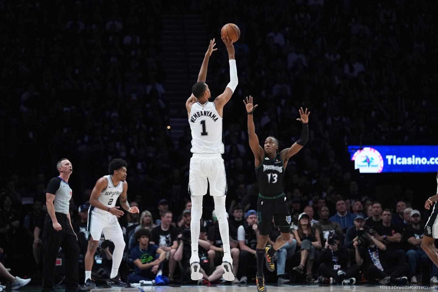 Victor Wembanyama se qualifie pour sa première finale de conférence NBA avec les Spurs