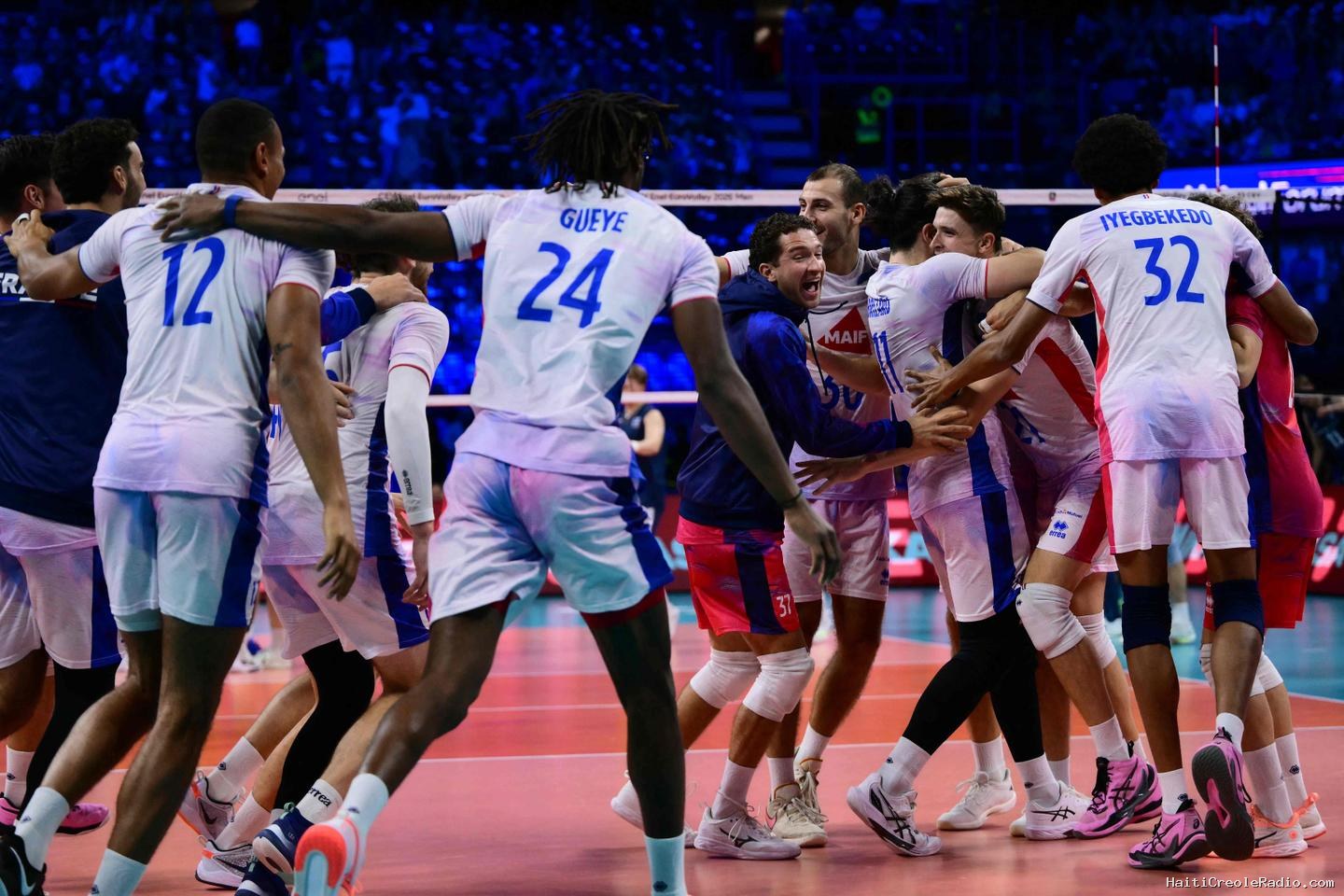 Volley : les Bleus nouvelle génération se hissent en finale de l’Euro, où ils retrouveront la Pologne